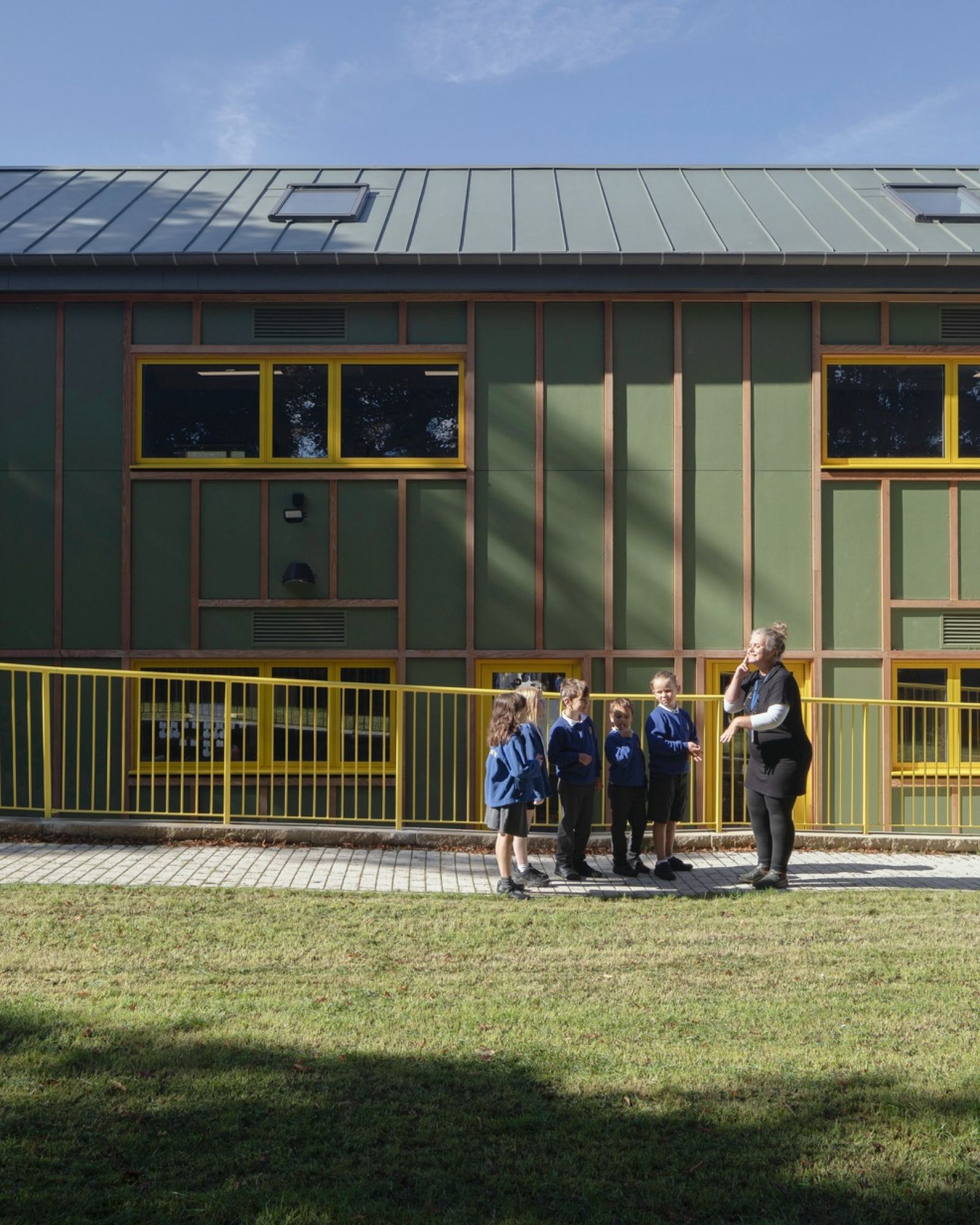 Manalo & White — Heathlands School